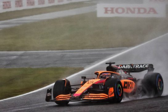 Daniel Ricciardo (AUS) McLaren MCL36.
09.10.2022. Formula 1 World Championship, Rd 18, Japanese Grand Prix, Suzuka, Japan, Race Day.
- www.xpbimages.com, EMail: requests@xpbimages.com &copy; Copyright: Batchelor / XPB Images
