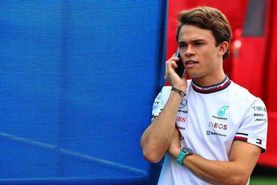 Nyck de Vries (NLD) Mercedes AMG F1 Test and Reserve Driver.
27.10.2022. Formula 1 World Championship, Rd 20, Mexican Grand Prix, Mexico City, Mexico, Preparation Day.
- www.xpbimages.com, EMail: requests@xpbimages.com © Copyright: Batchelor / XPB Images