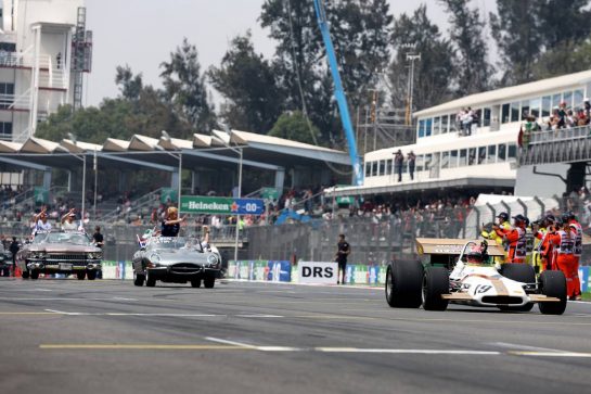 Adrian Fernandez (MEX) in the BRM P153 raced by Pedro Rodriguez.
30.10.2022. Formula 1 World Championship, Rd 20, Mexican Grand Prix, Mexico City, Mexico, Race Day.
- www.xpbimages.com, EMail: requests@xpbimages.com © Copyright: Bearne / XPB Images