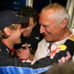 Vettel honors Dietrich Mateschitz with vintage Red Bull lid