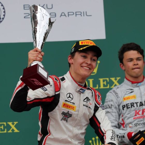 Russell glad to see ‘stars align’ for old rival de Vries