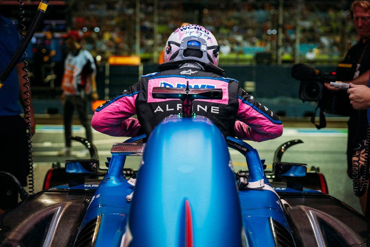 Alonso deems Alpine 2022 points loss ‘really unacceptable’