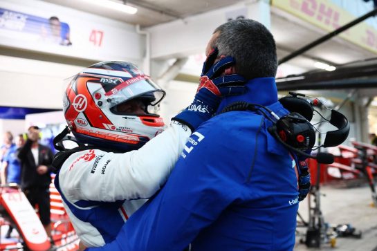 Pole position for Kevin Magnussen (DEN) Haas.
11.11.2022. Formula 1 World Championship, Rd 21, Brazilian Grand Prix, Sao Paulo, Brazil, Qualifying Day.
- www.xpbimages.com, EMail: requests@xpbimages.com © Copyright: Batchelor / XPB Images