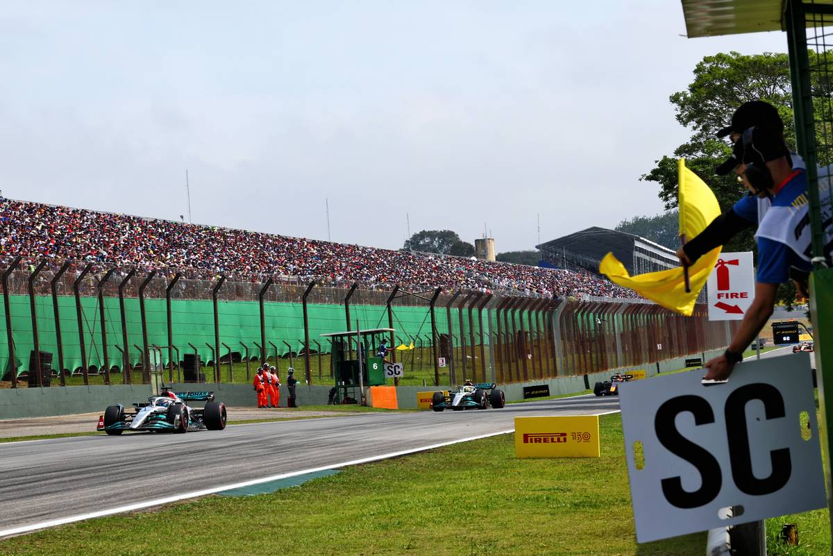 George Russell (GBR) Mercedes AMG F1 W13. 13.11.2022. Formula 1 World Championship, Rd 21, Brazilian Grand Prix, Sao Paulo, Brazil, Race
