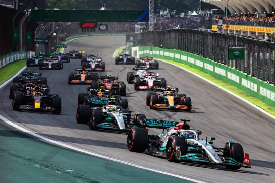 Start of the race, George Russell (GBR), Mercedes AMG F1
13.11.2022. Formula 1 World Championship, Rd 21, Brazilian Grand Prix, Sao Paulo, Brazil, Race Day.
- www.xpbimages.com, EMail: requests@xpbimages.com © Copyright: Charniaux / XPB Images