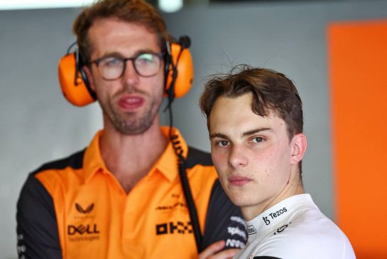 Oscar Piastri (AUS) McLaren.
21.11.2022. Formula 1 Testing, Yas Marina Circuit, Abu Dhabi, Monday.
- www.xpbimages.com, EMail: requests@xpbimages.com © Copyright: Charniaux / XPB Images