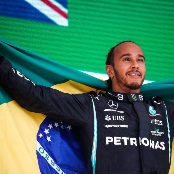 Hamilton dedicates honorary Brazilian citizenship to Senna