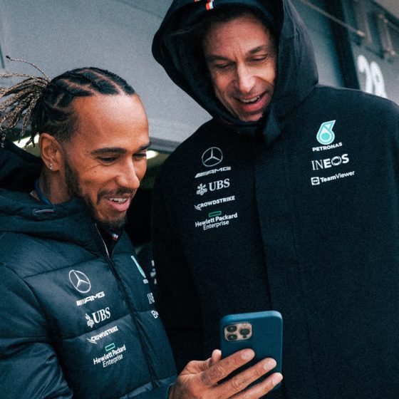 Mercedes to discuss Hamilton future at ‘a quiet time’ during winter break