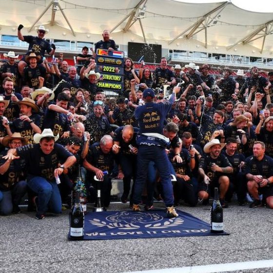 Hill doubts Red Bull has same dominance Mercedes did