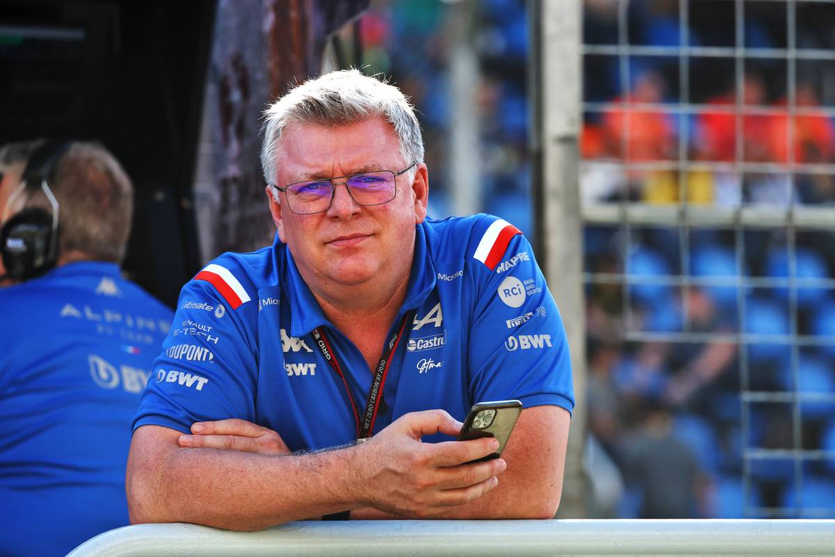 Alpine’s Rossi and Szafnauer like ‘two Popes of separate churches’