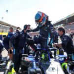 De Vries cleared of any wrongdoing over €250K loan