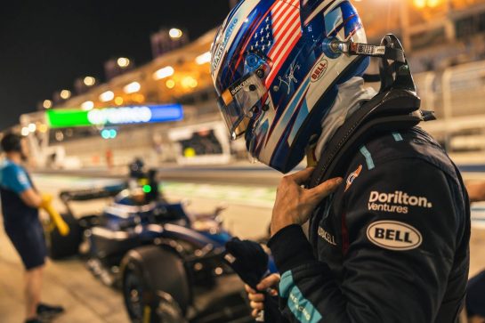 Logan Sargeant (USA) Williams Racing FW45 stops in the pits.
24.02.2023. Formula 1 Testing, Sakhir, Bahrain, Day Two.
- www.xpbimages.com, EMail: requests@xpbimages.com &copy; Copyright: Bearne / XPB Images