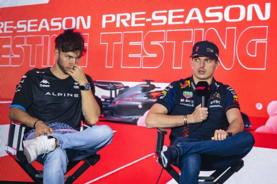 (L to R): Pierre Gasly (FRA) Alpine F1 Team and Max Verstappen (NLD) Red Bull Racing in the FIA Press Conference.
25.02.2023. Formula 1 Testing, Sakhir, Bahrain, Day Three.
- www.xpbimages.com, EMail: requests@xpbimages.com © Copyright: Bearne / XPB Images