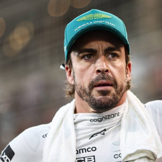 Webber thinks Alonso could stay in F1 even longer