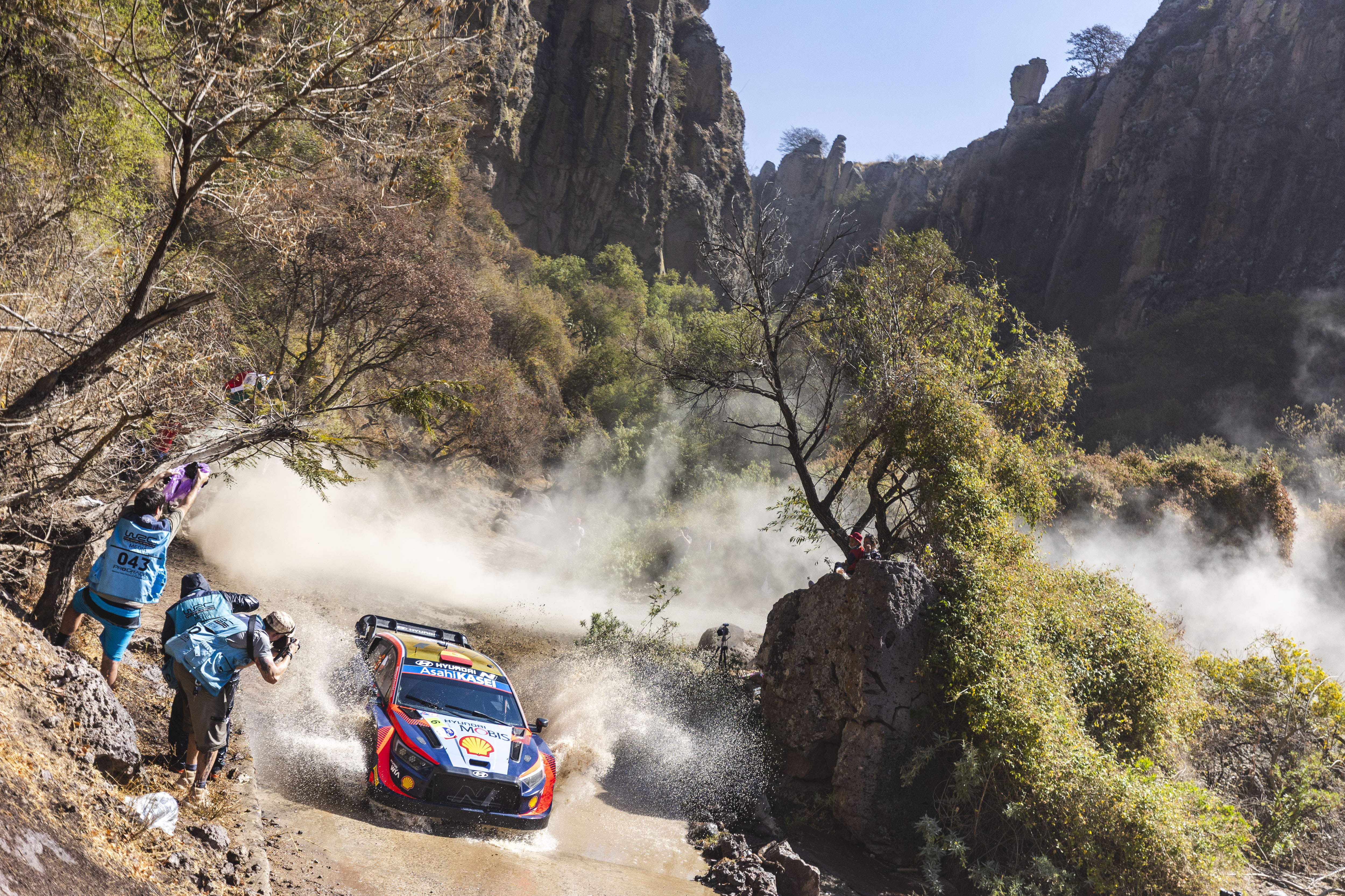2023 WRC - Guanajuato Rally México - Dani Sordo (ESP)/Candido Carrera (ESP), Hyundai i20 N Rally1 (photo Nikos Katikis/DPPI) 2023 WRC - Guanajuato Rally México - Dani Sordo (ESP)/Candido Carrera (ESP), Hyundai i20 N Rally1 (photo Nikos Katikis/DPPI)