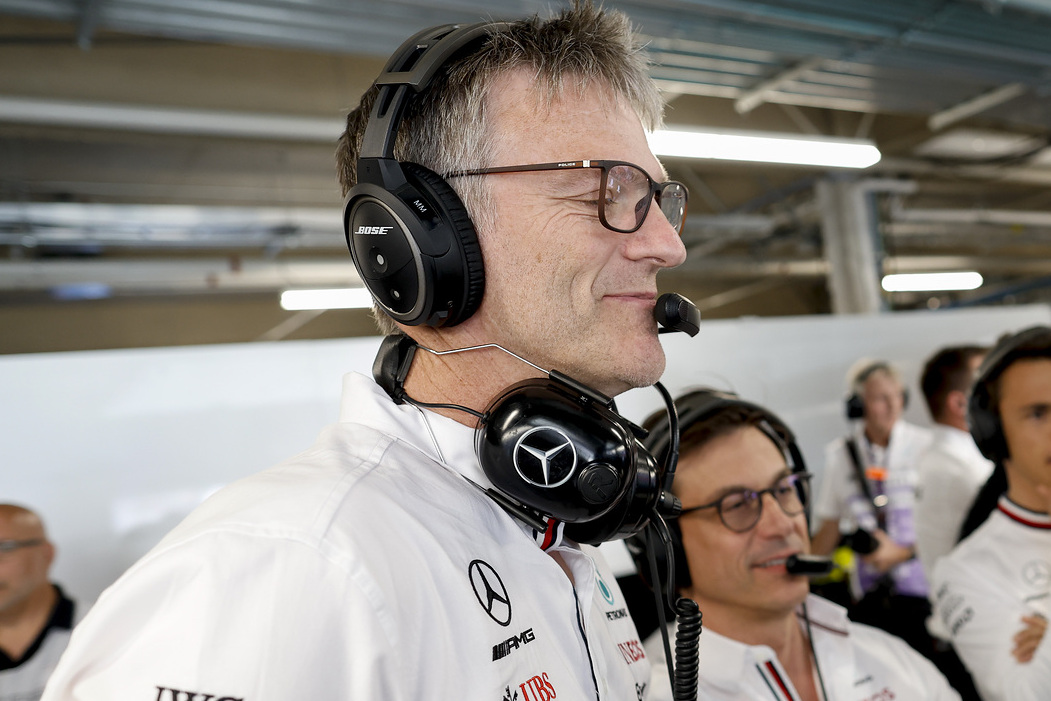 Mercedes: New suspension parts to make W14 ‘more driveable’