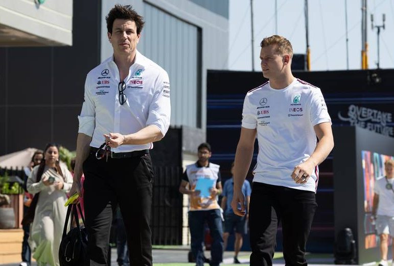 (L to R): Toto Wolff (GER) Mercedes AMG F1 Shareholder and Executive Director with Mick Schumacher (GER) Mercedes AMG F1 Reserve Driver. 17.03.2023. Formula 1 World Championship, Rd 2, Saudi Arabian Grand Prix, Jeddah, Saudi Arabia, Practice Day. - www.xpbimages.com, EMail: requests@xpbimages.com &copy; Copyright: Rew / XPB Images