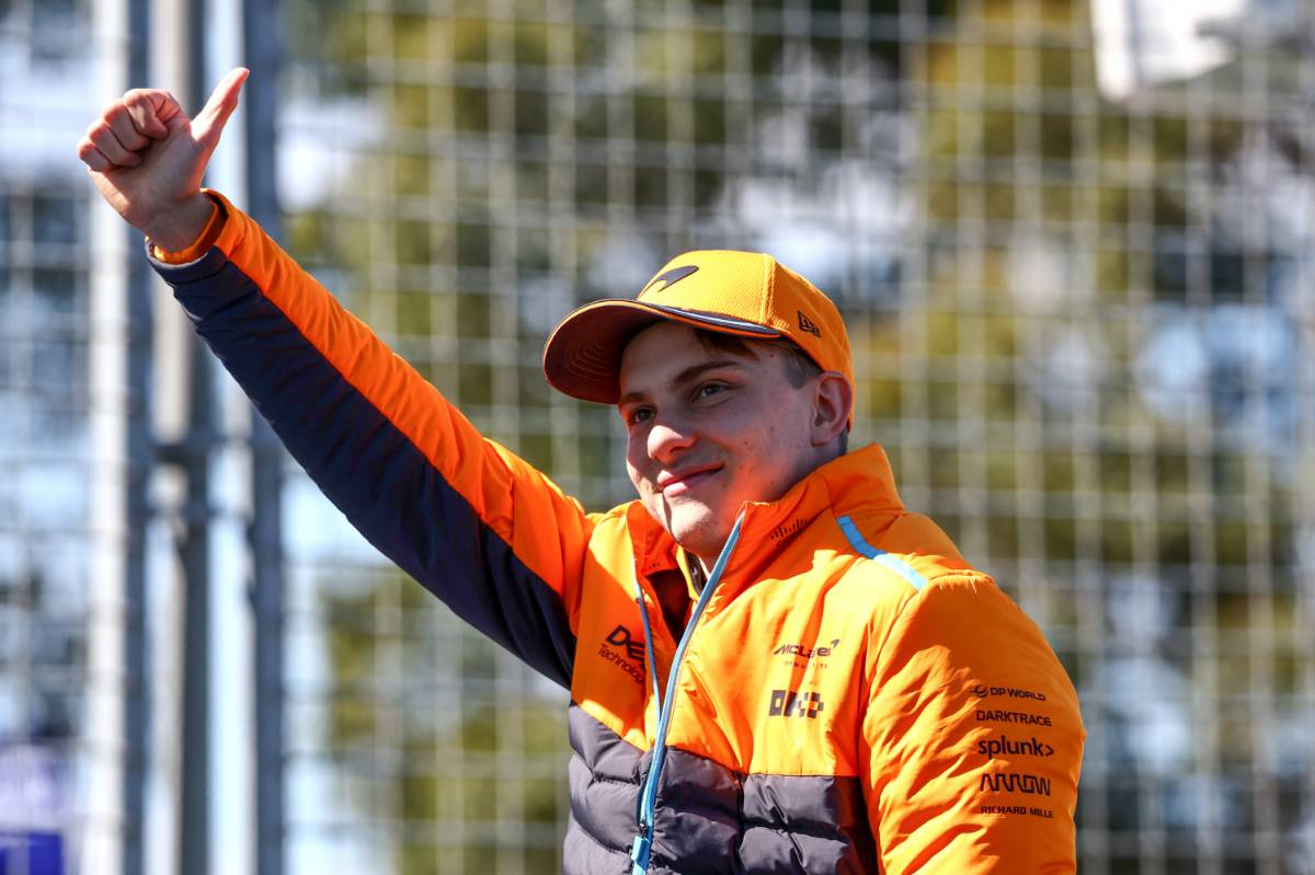 Piastri on ‘the good end of things’ with points after ‘crazy’ race