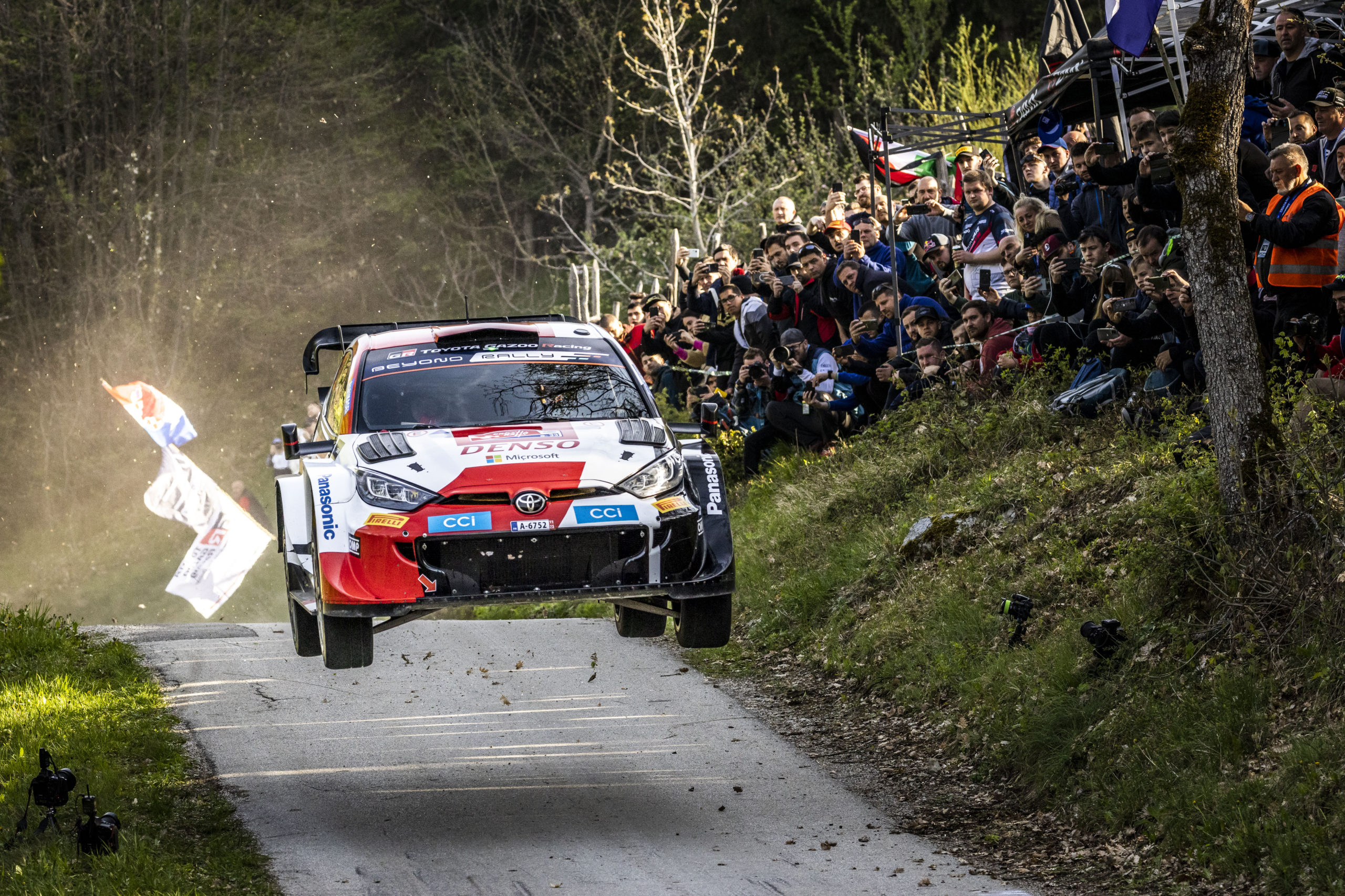 WRC – Evans claims Rally Croatia lead as Neuville retires on Saturday morning