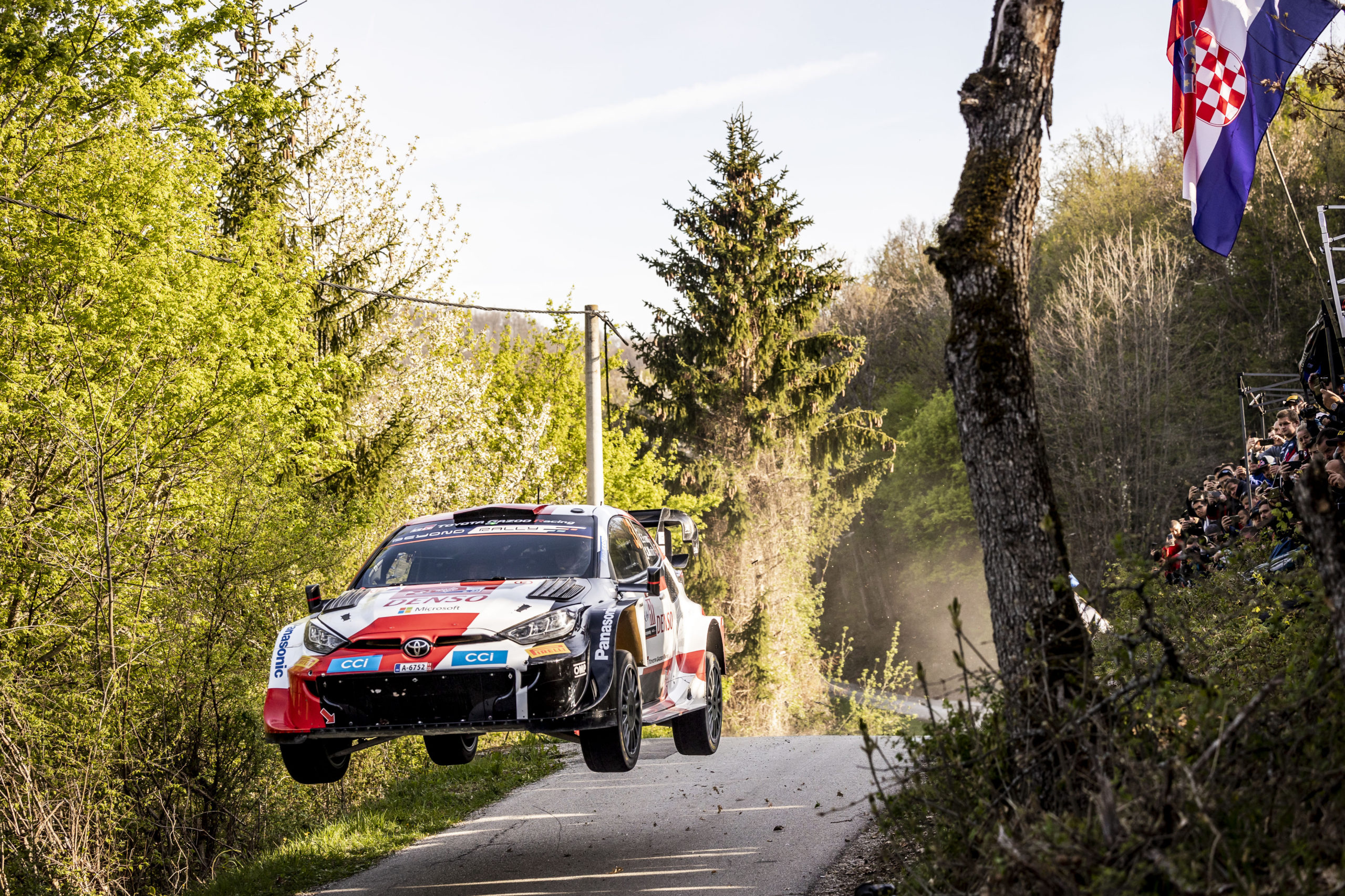 WRC – Resurgent Evans takes command in Croatia