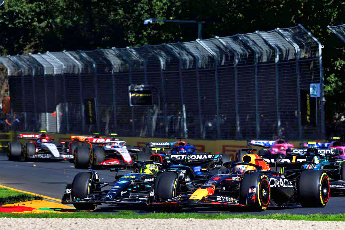 Ex-F1 hopeful Speed praises Hamilton for competing with young rivals