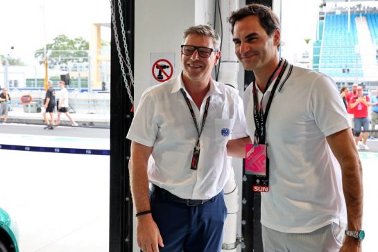 (L to R): Bernd Maylander (GER) FIA Safety Car Driver with Roger Federer (SUI) Tennis Player.
07.05.2023. Formula 1 World Championship, Rd 5, Miami Grand Prix, Miami, Florida, USA, Race Day.
- www.xpbimages.com, EMail: requests@xpbimages.com &copy; Copyright: Moy / XPB Images