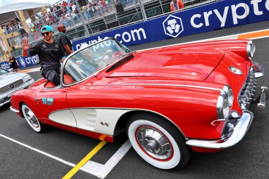 Pierre Gasly (FRA) Alpine F1 Team on the drivers' parade.
07.05.2023. Formula 1 World Championship, Rd 5, Miami Grand Prix, Miami, Florida, USA, Race Day.
- www.xpbimages.com, EMail: requests@xpbimages.com &copy; Copyright: Batchelor / XPB Images