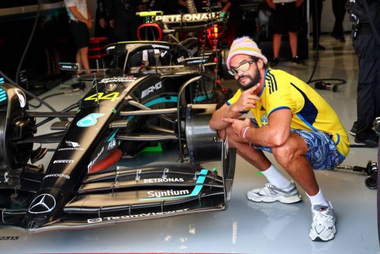 Joakhim Noah, Former Basketball Player.
07.05.2023. Formula 1 World Championship, Rd 5, Miami Grand Prix, Miami, Florida, USA, Race Day.
- www.xpbimages.com, EMail: requests@xpbimages.com &copy; Copyright: Batchelor / XPB Images