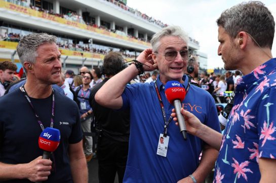 Ralf Schumacher (GER) and Eddie Irvine (IRL).
07.05.2023. Formula 1 World Championship, Rd 5, Miami Grand Prix, Miami, Florida, USA, Race Day.
- www.xpbimages.com, EMail: requests@xpbimages.com &copy; Copyright: Batchelor / XPB Images