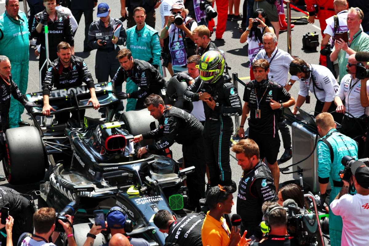 Mercedes still ‘not good’ despite upgrades, says Wolff