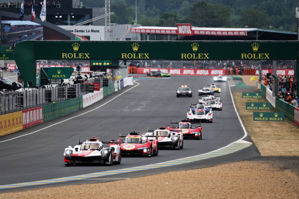 Toyota and Ferrari locked in two horse race at Le Mans