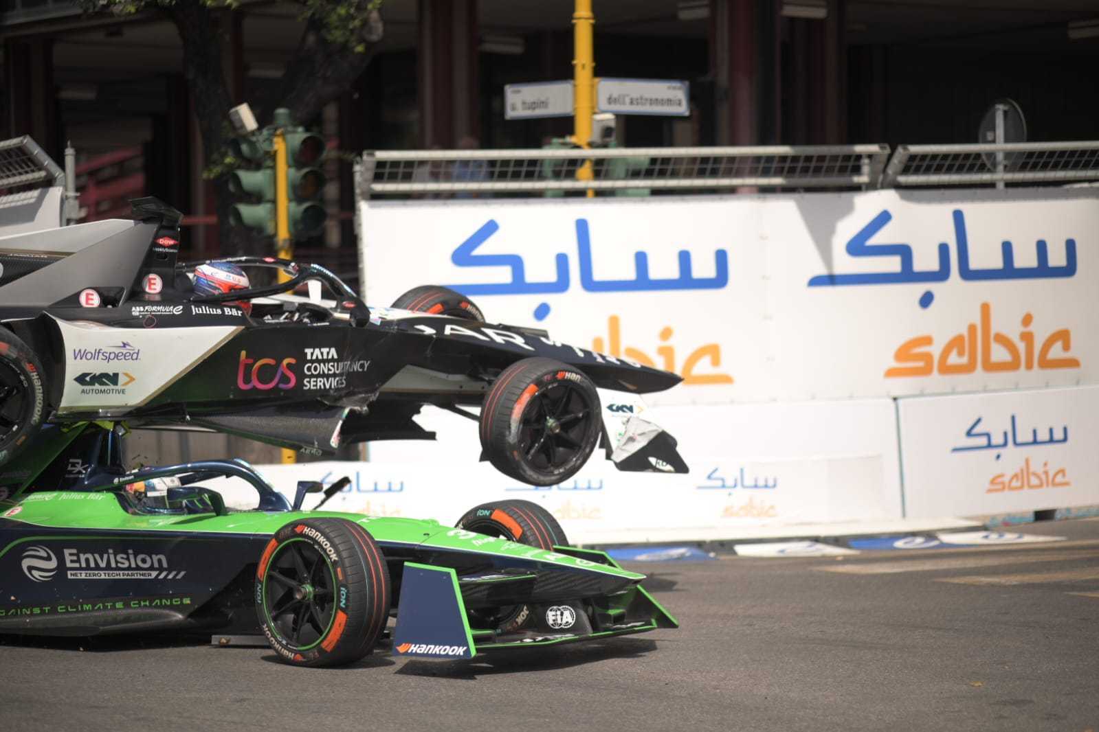 Dennis stretches FE championship lead with Rome Grand Slam