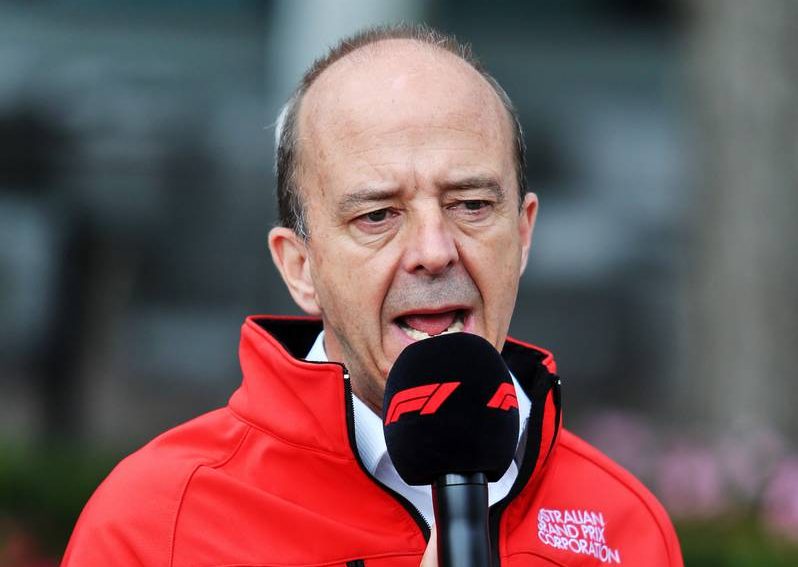 Andrew Westacott (AUS) Australian Grand Prix Corporation Chief Executive Officer at an outdoor press conference following the cancellation of the Australian Grand Prix. 13.03.2020. Formula 1 World Championship, Rd 1, Australian Grand Prix, Albert Park, Melbourne, Australia, Practice Day. - www.xpbimages.com, EMail: requests@xpbimages.com © Copyright: Moy / XPB Images