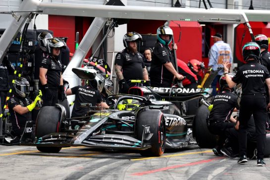 Lewis Hamilton (GBR) Mercedes AMG F1 W14 in the pits.
01.07.2023. Formula 1 World Championship, Rd 10, Austrian Grand Prix, Spielberg, Austria, Sprint Day.
- www.xpbimages.com, EMail: requests@xpbimages.com © Copyright: Moy / XPB Images