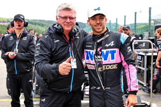 (L to R): Otmar Szafnauer (USA) Alpine F1 Team, Team Principal with Pierre Gasly (FRA) Alpine F1 Team on the grid.
30.07.2023. Formula 1 World Championship, Rd 13, Belgian Grand Prix, Spa Francorchamps, Belgium, Race Day.
- www.xpbimages.com, EMail: requests@xpbimages.com &copy; Copyright: Batchelor / XPB Images