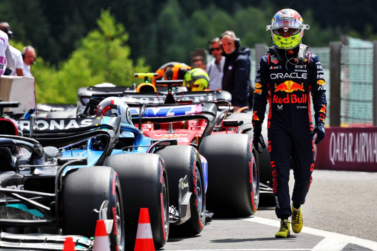 Sergio Perez (MEX) Red Bull Racing in Sprint Qualifying parc ferme.
29.07.2023. Formula 1 World Championship, Rd 13, Belgian Grand Prix, Spa Francorchamps, Belgium, Sprint Day.
- www.xpbimages.com, EMail: requests@xpbimages.com © Copyright: Batchelor / XPB Images