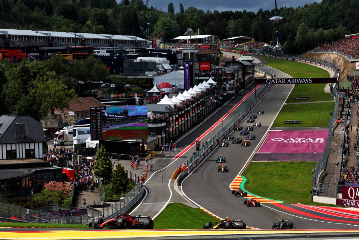 Russell: ‘Misjudgment’ behind Piastri thwarted top-5 result at Spa