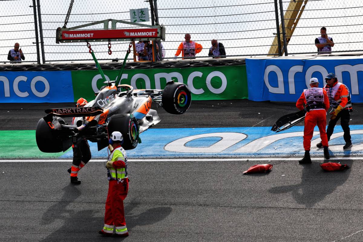 Oscar Piastri (AUS) McLaren MCL60 crashed in the second practice session.
25.08.2023. Formula 1 World Championship, Rd 14, Dutch Grand Prix, Zandvoort, Netherlands, Practice Day.
 - www.xpbimages.com, EMail: requests@xpbimages.com &copy; Copyright: Staley / XPB Images