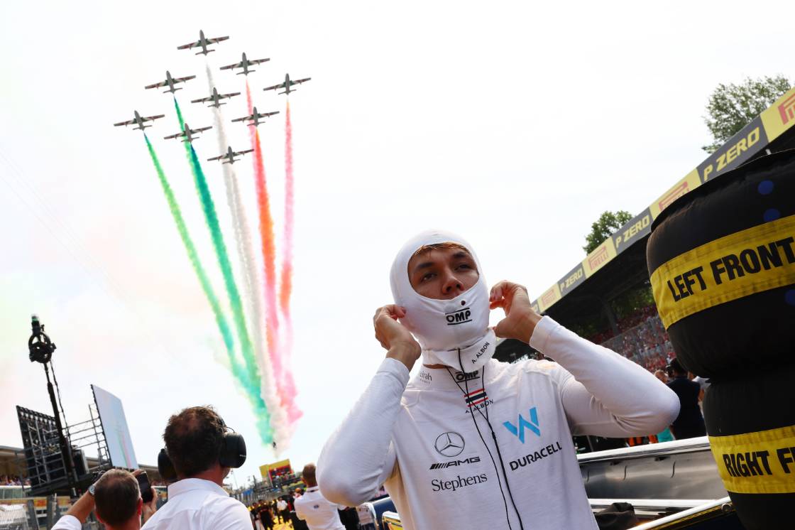 Albon: Only Williams straight-line speed ‘kept Norris behind’