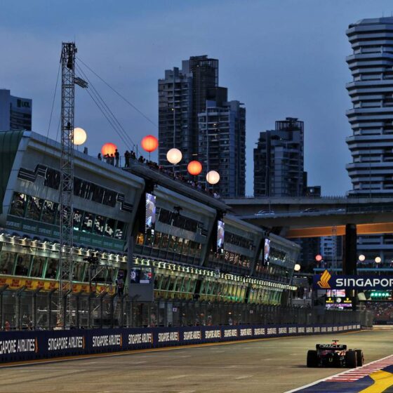 Mercedes ‘optimistic’ maximum-downforce Singapore will suit W14