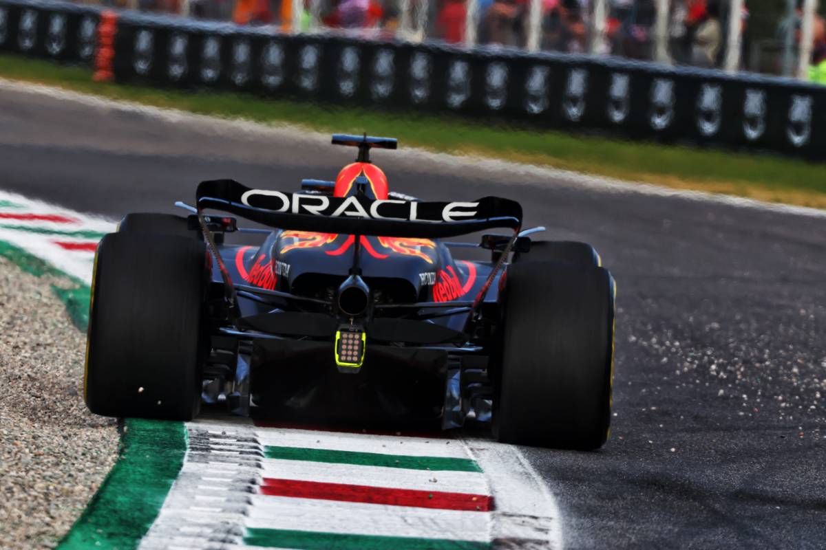 Sainz keeps Ferrari on top in Italian GP final practice
