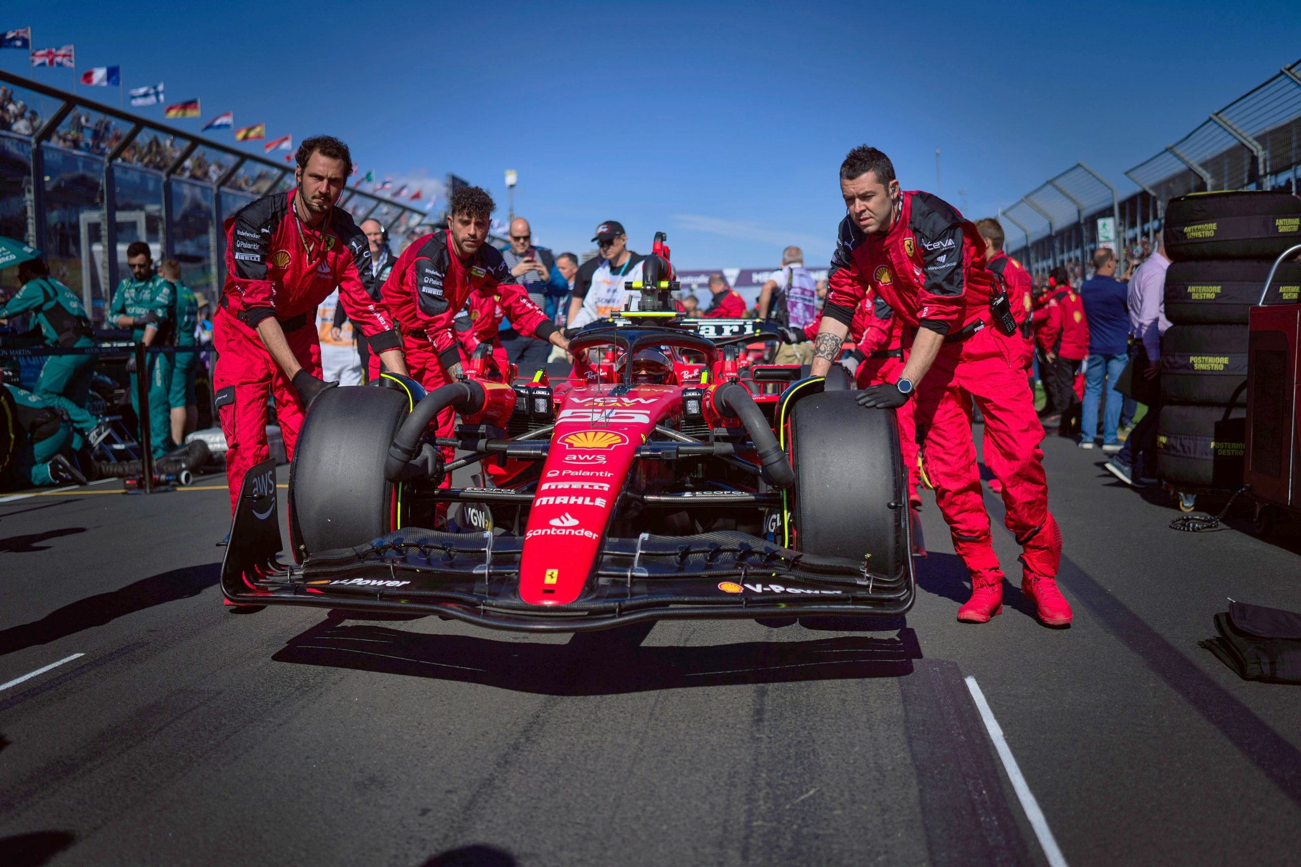Horner: Ferrari needs to get back to being ‘a race team’