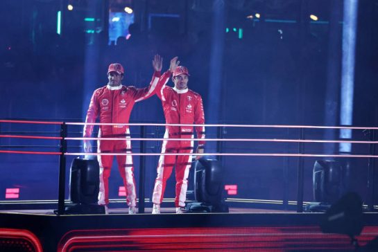 (L to R): Carlos Sainz Jr (ESP) Ferrari and Charles Leclerc (MON) Ferrari - Opening Ceremony.
15.11.2023. Formula 1 World Championship, Rd 22, Las Vegas Grand Prix, Las Vegas, Nevada, USA, Preparation Day.
- www.xpbimages.com, EMail: requests@xpbimages.com © Copyright: Moy / XPB Images