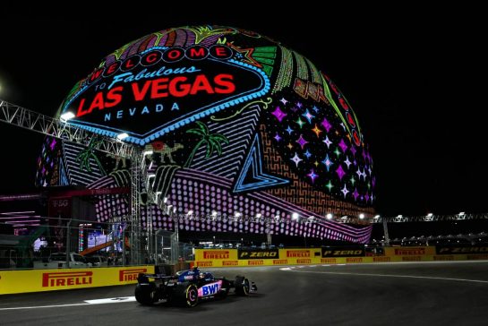 Pierre Gasly (FRA) Alpine F1 Team A523.
16.11.2023. Formula 1 World Championship, Rd 22, Las Vegas Grand Prix, Las Vegas, Nevada, USA, Practice Day.
- www.xpbimages.com, EMail: requests@xpbimages.com © Copyright: Charniaux / XPB Images
