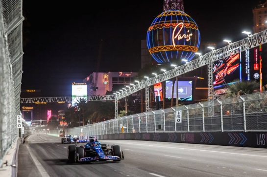 Esteban Ocon (FRA) Alpine F1 Team A523.
16.11.2023. Formula 1 World Championship, Rd 22, Las Vegas Grand Prix, Las Vegas, Nevada, USA, Practice Day.
- www.xpbimages.com, EMail: requests@xpbimages.com © Copyright: Bearne / XPB Images