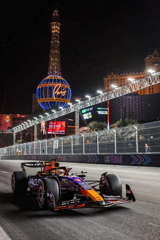 Max Verstappen (NLD) Red Bull Racing RB19.
16.11.2023. Formula 1 World Championship, Rd 22, Las Vegas Grand Prix, Las Vegas, Nevada, USA, Practice Day.
- www.xpbimages.com, EMail: requests@xpbimages.com © Copyright: Bearne / XPB Images