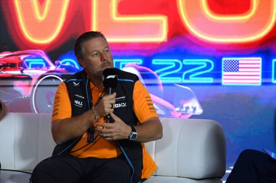 Zak Brown (USA) McLaren Executive Director in the first practice session.
16.11.2023. Formula 1 World Championship, Rd 22, Las Vegas Grand Prix, Las Vegas, Nevada, USA, Practice Day.
- www.xpbimages.com, EMail: requests@xpbimages.com © Copyright: XPB Images