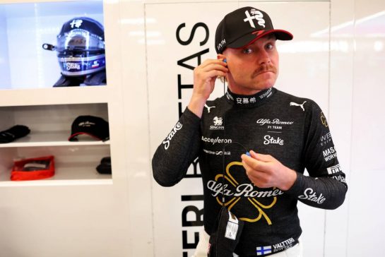 Valtteri Bottas (FIN) Alfa Romeo F1 Team.
16.11.2023. Formula 1 World Championship, Rd 22, Las Vegas Grand Prix, Las Vegas, Nevada, USA, Practice Day.
- www.xpbimages.com, EMail: requests@xpbimages.com © Copyright: Staley / XPB Images