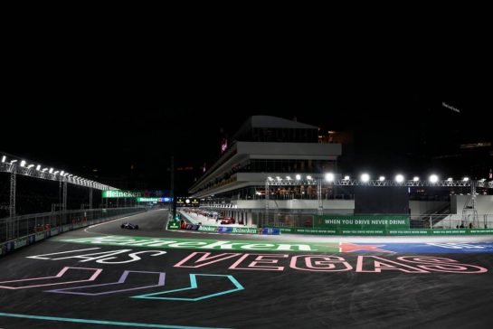 Logan Sargeant (USA) Williams Racing FW45.
16.11.2023. Formula 1 World Championship, Rd 22, Las Vegas Grand Prix, Las Vegas, Nevada, USA, Practice Day.
- www.xpbimages.com, EMail: requests@xpbimages.com © Copyright: Moy / XPB Images