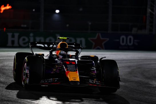 Sergio Perez (MEX) Red Bull Racing RB19.
16.11.2023. Formula 1 World Championship, Rd 22, Las Vegas Grand Prix, Las Vegas, Nevada, USA, Practice Day.
- www.xpbimages.com, EMail: requests@xpbimages.com © Copyright: Moy / XPB Images